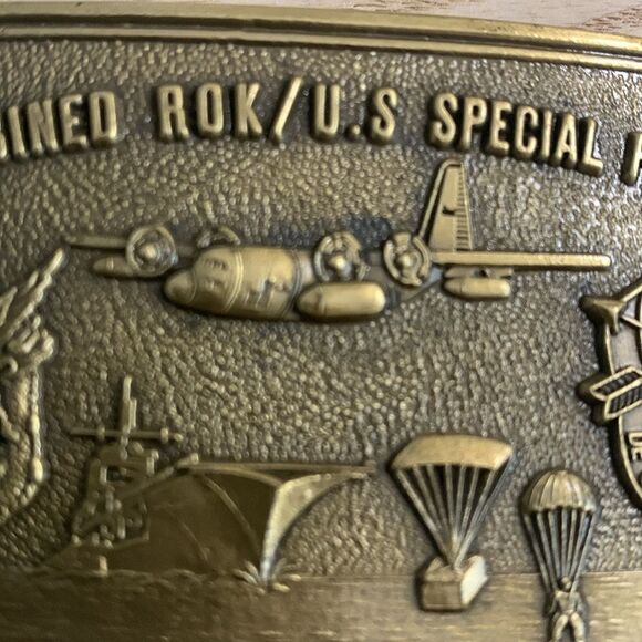 ROK/U.S. Special Forces Metal Belt Buckle No Manufacturers Mark Vintage - Picture 4 of 16
